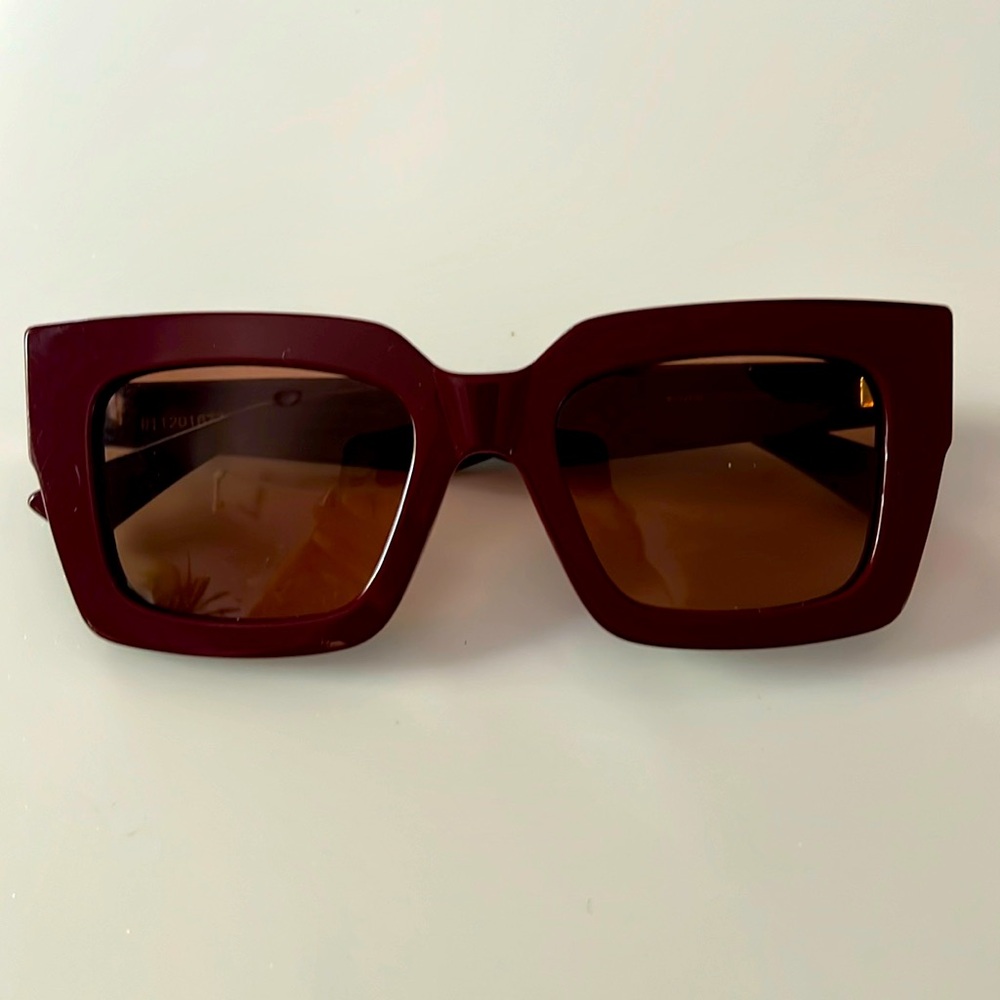Bottega Veneta burgundy rectangle square oversize sunglasses